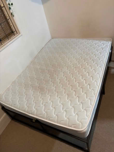 Photo of free Double Mattress & Bedframe (Sidcup DA14) #1