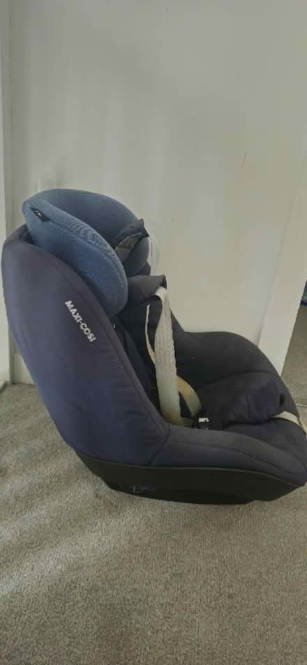 Photo of free Car Seats & IsoFix Base (Ringmer) #2