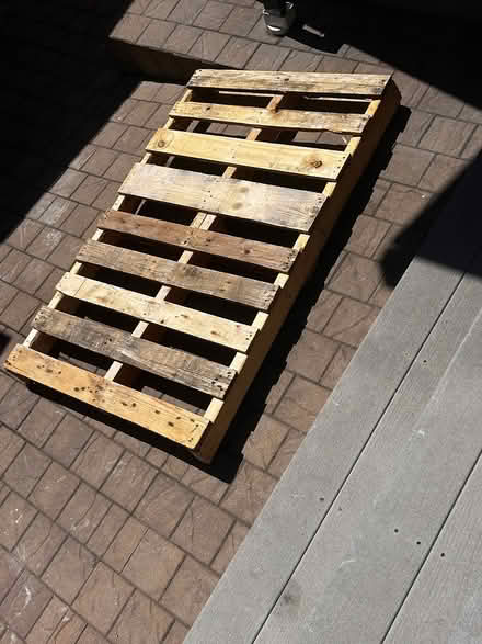 Photo of free pallet (Downtown Sunnyvale) #1