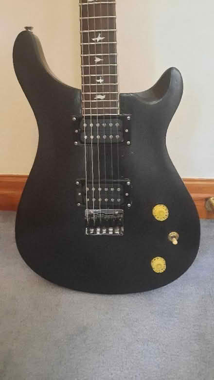Photo of free Electric Guitar (Horsforth LS18) #2