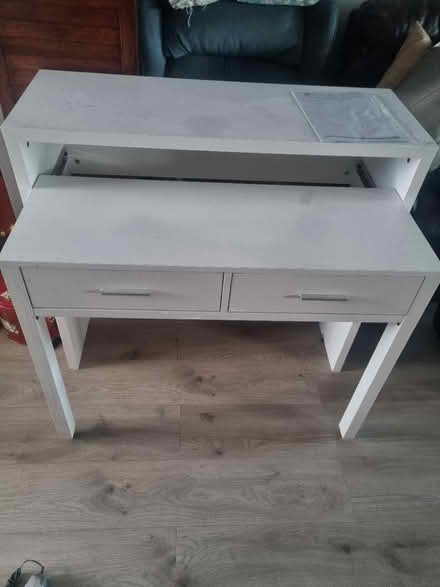 Photo of free Work station (Perivale) #2