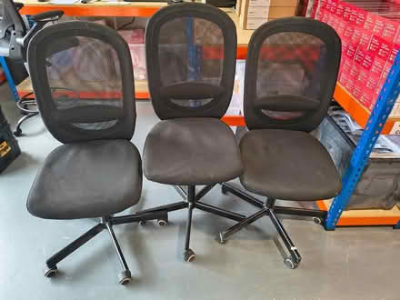 Photo of free 3 x office chairs (Bexleyheath DA7) #1
