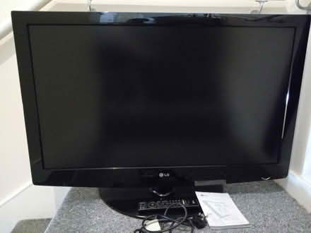 Photo of free LG 42inch tv (WF8) #1