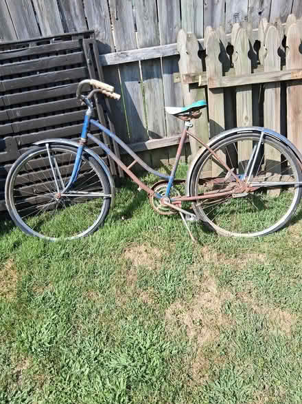 Photo of free Vintage bicycle for garden (Geyer and Manchester) #1
