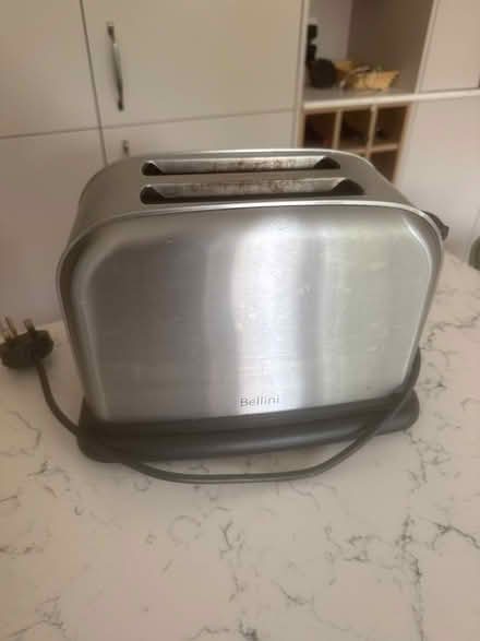 Photo of free 2 Slice Toaster (Charlton OX12) #1