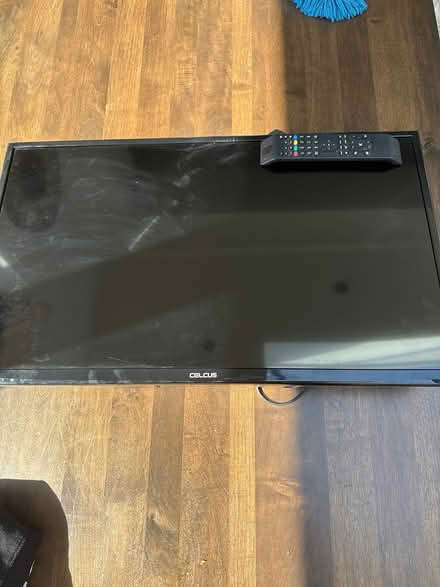 Photo of free 32 inch TV (no stand) (Beeston NG9) #1