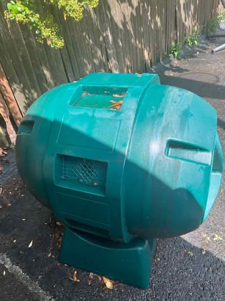 Photo of free Yard compost bin (Somerville, Spring Hill) #2