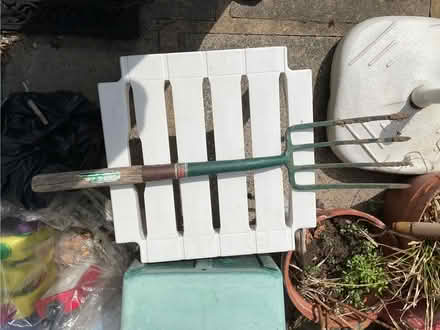 Photo of Wooden garden fork handle. (Whitton TW7) #1