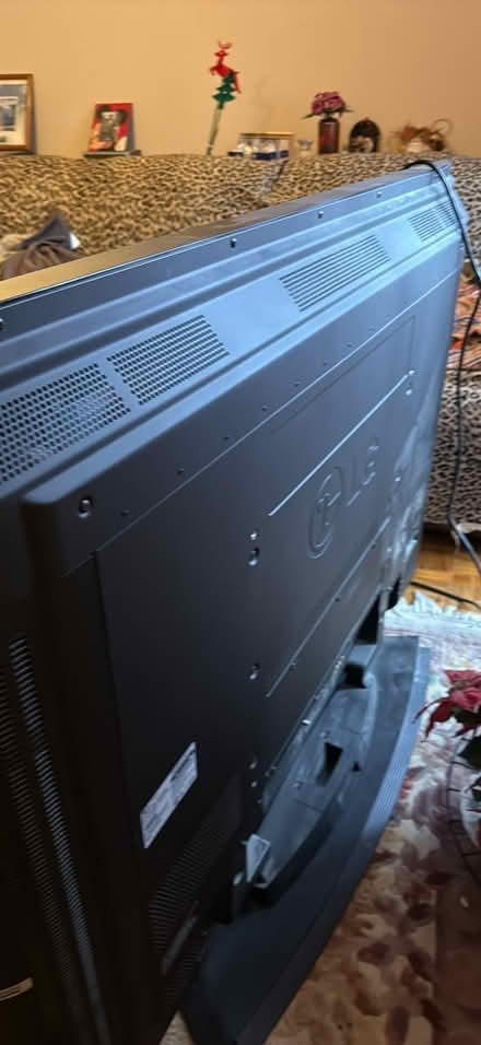 Photo of free Broken* LG Plasma TV 60 inch (Cartierville Montreal) #2