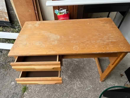 Photo of free Study / Computer Desk (Ballincollig (West)) #3