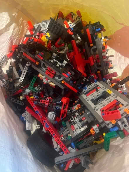 Photo of free Lego technic jumble (Notting hill W11) #1
