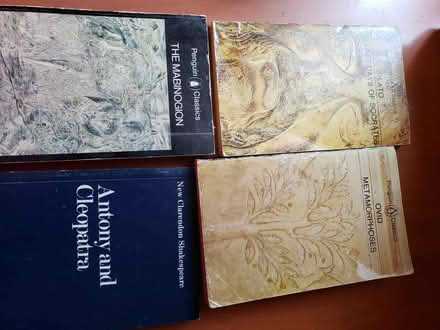Photo of free Books so many books (Toronto m6n 2n4) #2