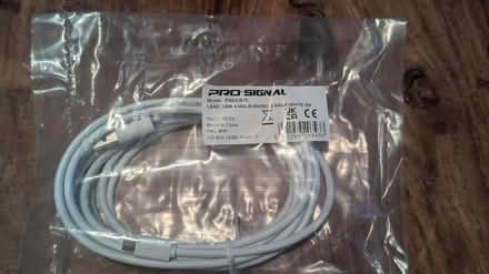 Photo of free 3m micro USB lead (Selsdon) #1