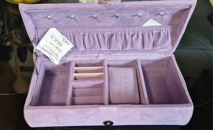 Photo of free New jewellery box (SK8 Cheadle) #1