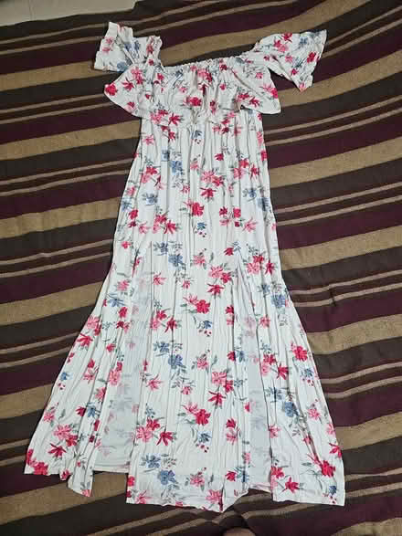 Photo of free Woman dress (Gurugram) #1