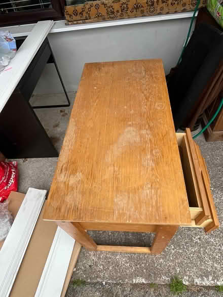 Photo of free Study / Computer Desk (Ballincollig (West)) #1