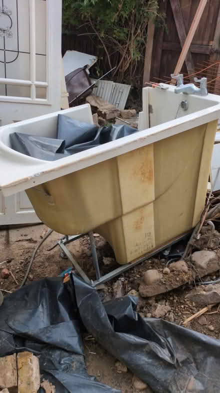 Photo of free Walking bathtub (Sundridge Park BR1) #3