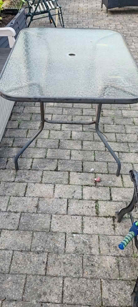 Photo of free Square garden table (Garden village. HU8) #1