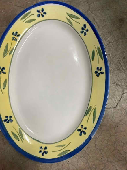 Photo of free Oval platter yellow, and blue (Foothill Boulevard Cupertino) #1
