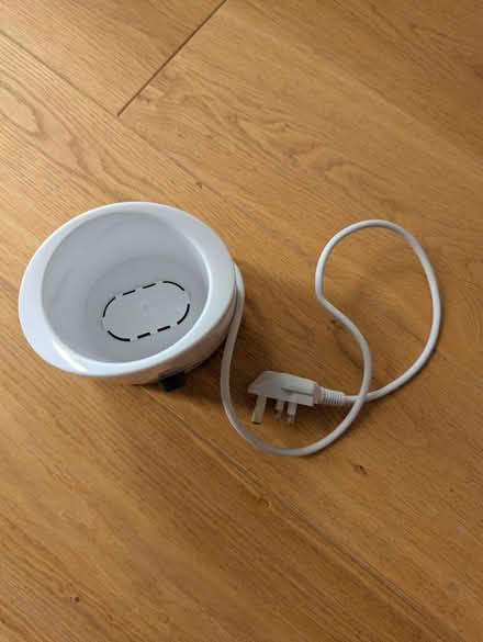 Photo of free baby bottle warmer (Bexleyheath DA6) #3