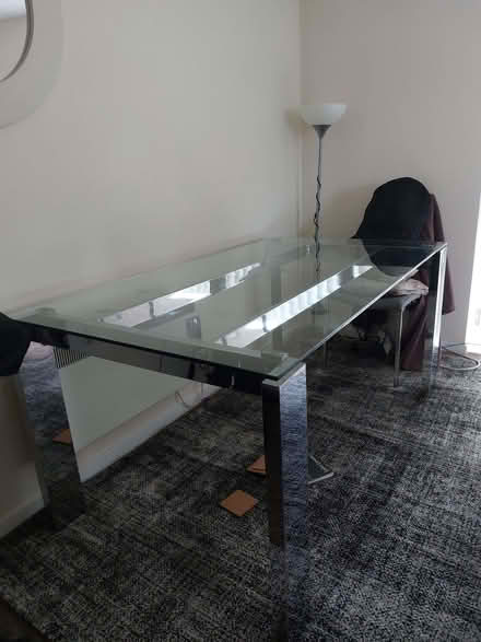 Photo of free glass table with 4 chairs (The Nurserylands TW12) #1