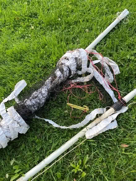Photo of free Garden badminton net (Upper Wolvercote OX2) #2