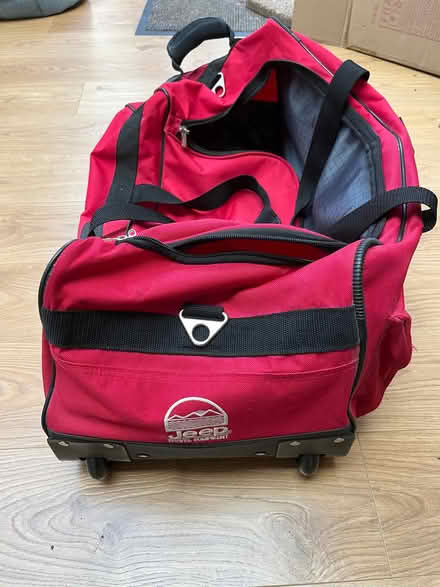 Photo of free Large travel bag with pull along wheels (The Triangle Estate RH15) #3