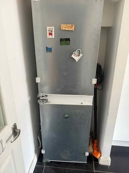 Photo of free Fridge/freezer (CR0 4NT) #1