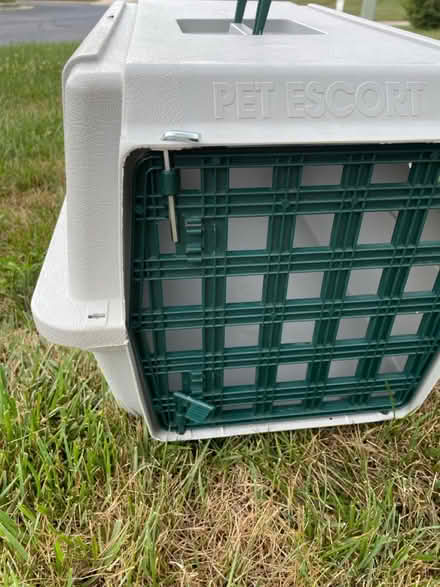Photo of free Pet carrier (Gtown + Clopper & Richter Farm) #3