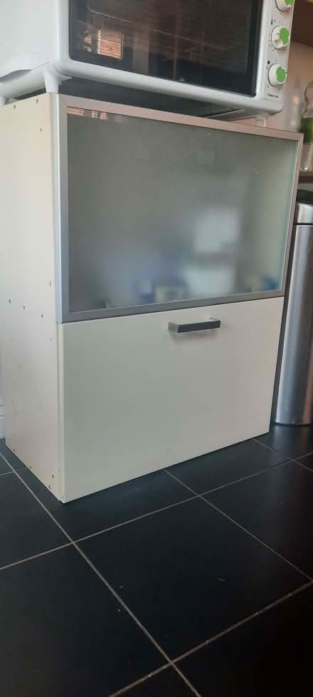 Photo of free Kitchen Cabinet (Woodheys Parks WA14) #1