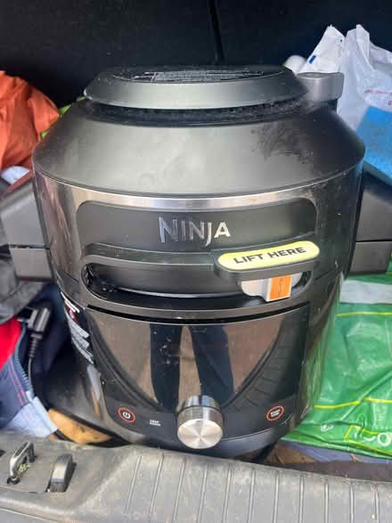 Photo of free Ninja 15 in 1 for spares (Chalkwell SS9) #1