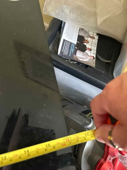 Photo of free corner black glass Tv table (Ratby Leicester LE6) #2