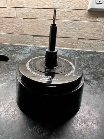 Photo of free Base for food processor (Cuisinart) (20016) #4
