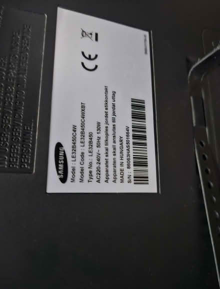 Photo of free 32" Flat Screen TV (Bohemia TN37) #3