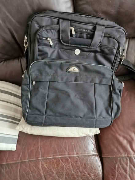 Photo of free 2 laptop bags one brand new (Coleraine BT52) #1