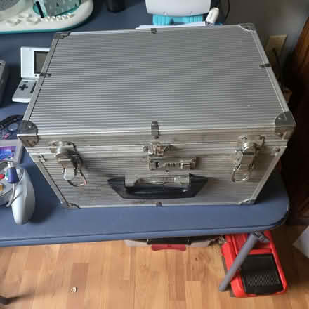 Photo of free Video Game Stuff/Case (Cloverhill 3) #3