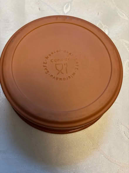 Photo of free 2 x ceramic dishes small (Bacton IP14) #3