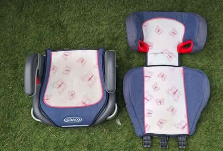 Photo of free Child car seat for 3-12 year olds (Liberton EH16) #2