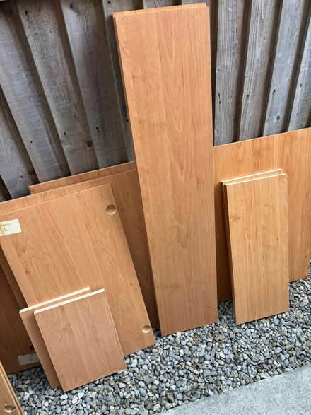 Photo of free Pieces of Kitchen (Daisy Hill BD9) #1