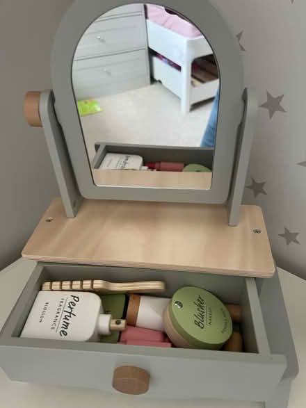 Photo of free Toy vanity with wooden make up (CR3 Caterham on the hill) #4