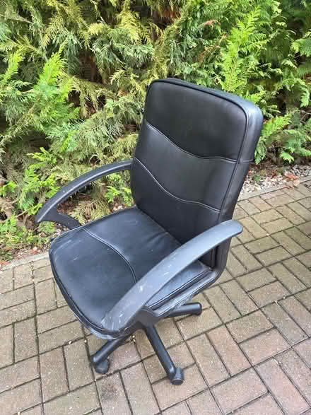 Photo of free Office chair (North Tonbridge, TN10) #3