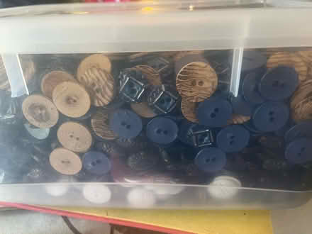 Photo of free Hundreds of buttons (91040) #1