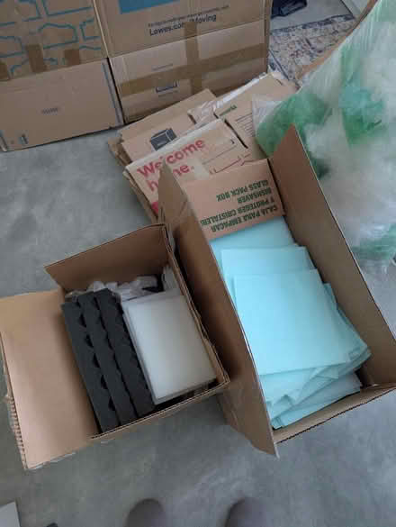 Photo of free Moving boxes and supplies (Boise Eliot) #3