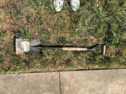 Photo of free Shovel (Upper NW DC) #1