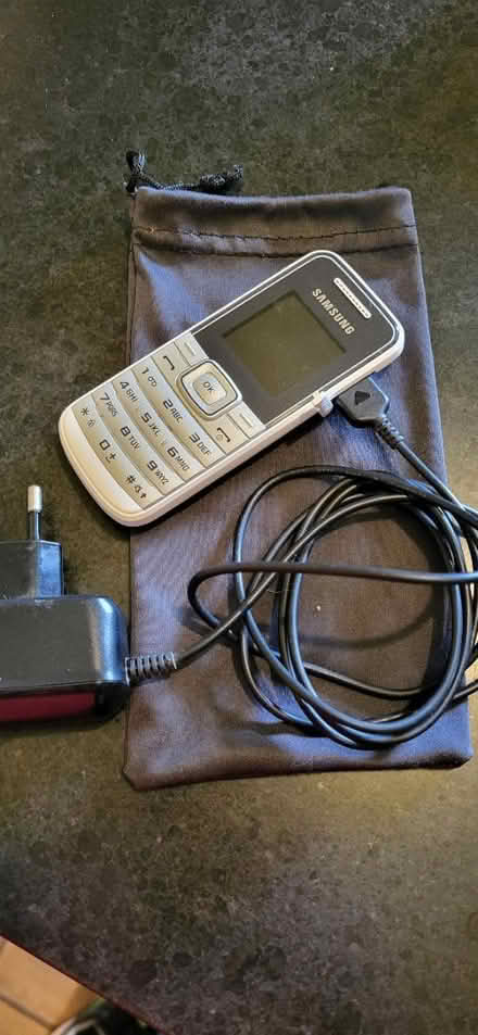 Photo of free Lebara phone (Neilston) #2