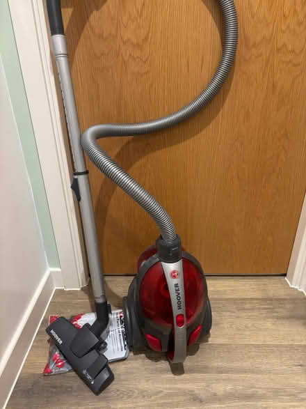Photo of free Small hoover (Hungerford Rd N7) #1