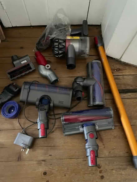 Photo of free Old dyson hoover (Chiswick W4) #1