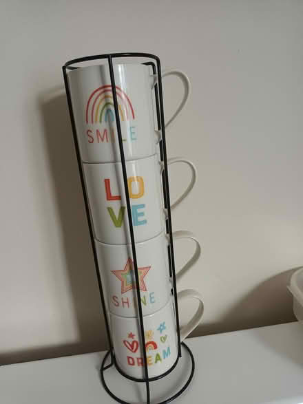 Photo of free Stack of 4 Cups (CT6) #1