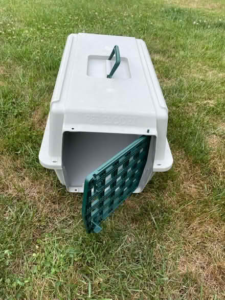 Photo of free Pet carrier (Gtown + Clopper & Richter Farm) #1
