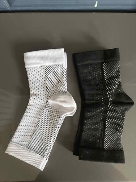 Photo of free Circulation socks - 2pairs (WGC) #1